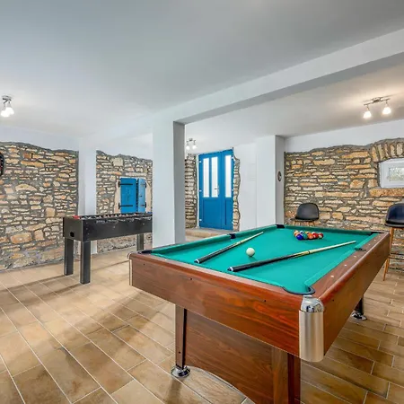 Luxurious In Brscici Prázdninový dům