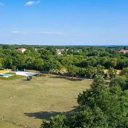 Luxurious In Brscici Prázdninový dům *